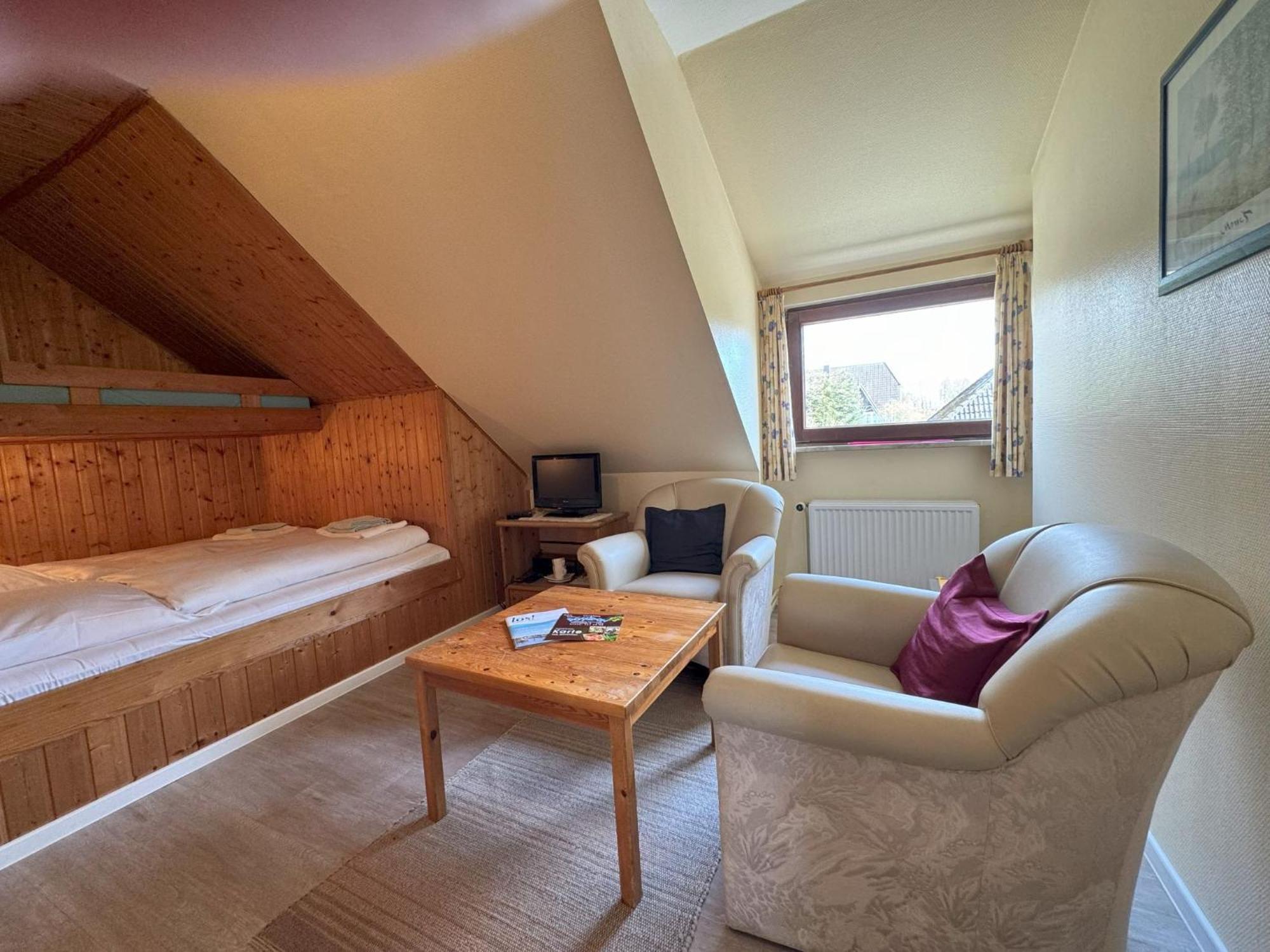 Hotel Reiterhof Wollesen à Süderlügum Extérieur photo