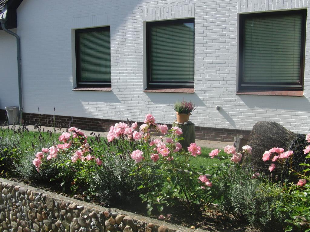 Hotel Reiterhof Wollesen à Süderlügum Extérieur photo
