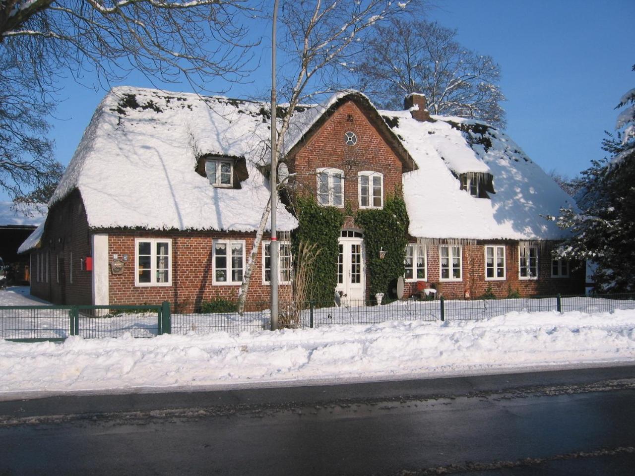 Hotel Reiterhof Wollesen à Süderlügum Extérieur photo